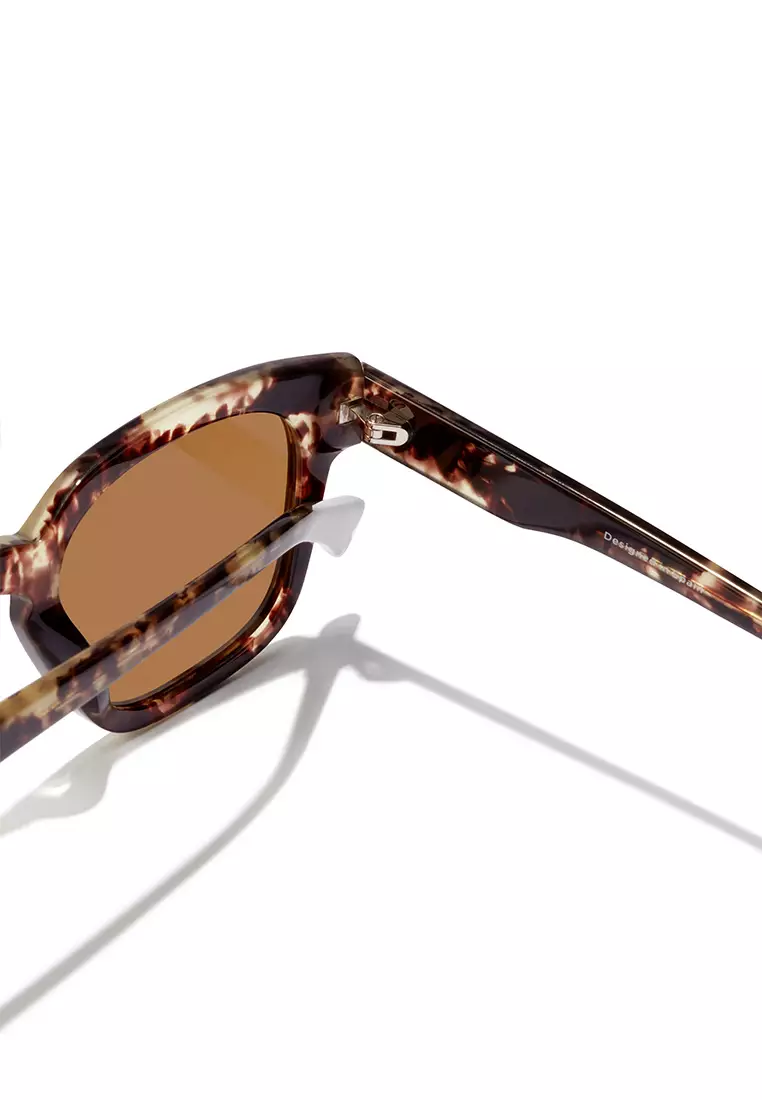 HAWKERS POLARIZED Havana Olive STACK Sunglasses for Men and Women, Unisex. UV400 Protection. Official Product designed in Spain HSTA22CEXP