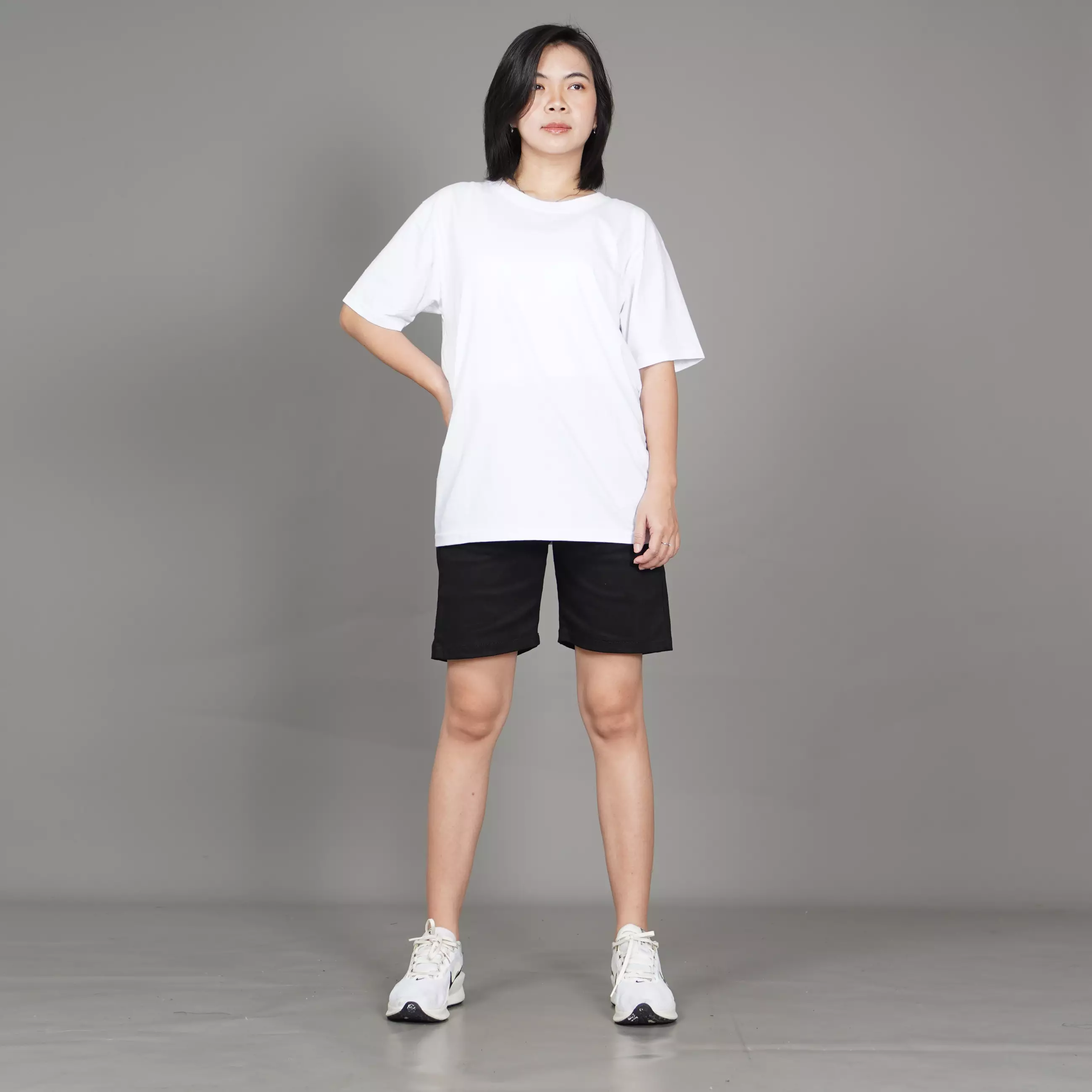 FRELY Celana Pendek Hitam Wanita Short Chino Pants Wanita - HITAM