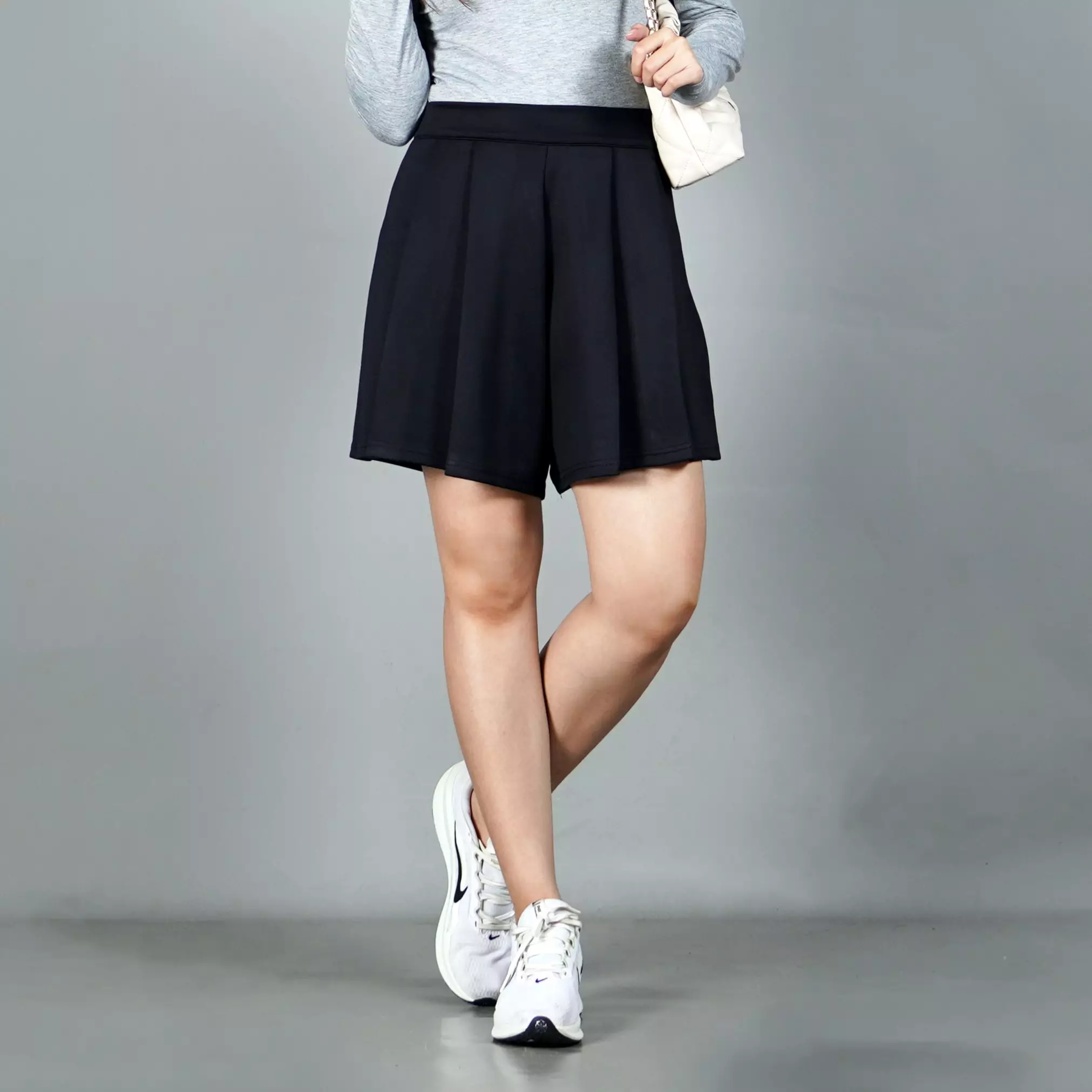 RENATA Pleated Short Pants Celana Pendek Wanita Celana Rok Pendek - HITAM