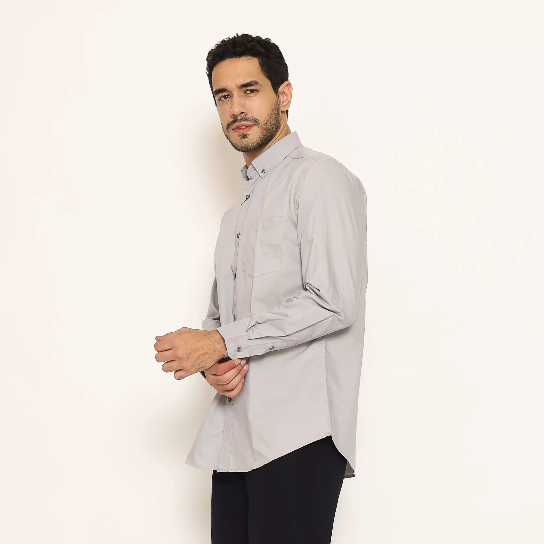 Schoeller Kemeja Pria Lengan Panjang Polos Warna Abu-abu – TERRENCE-MLNS