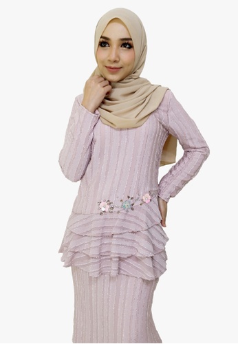 Buy Organza Lace Kurung Moden from Zoe Arissa in Pink only 190