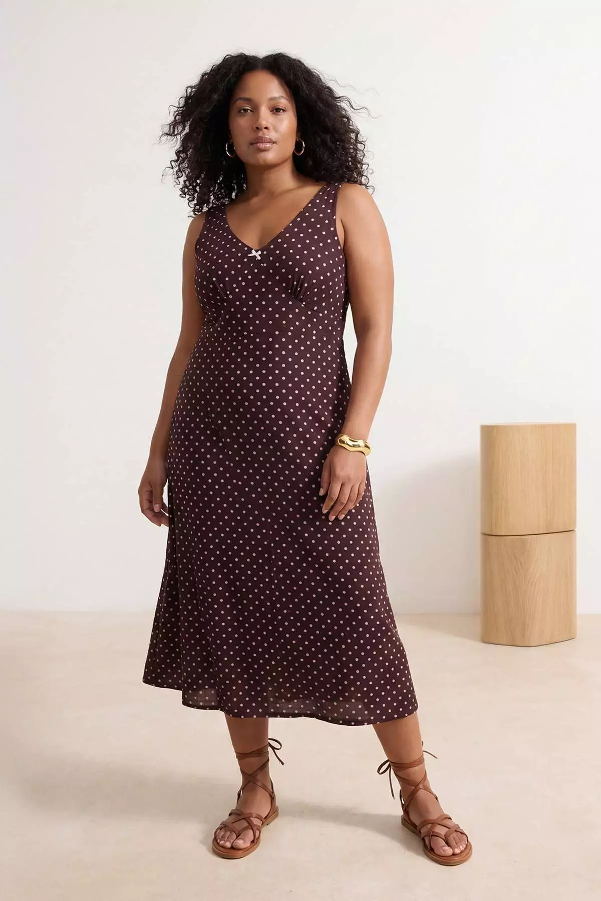 Buy Trendyol Brown Polka Dot Bow Maxi Tulle Stretch Knitted Plus Size Dress  Tbbss26Ah00132 Online | ZALORA Malaysia