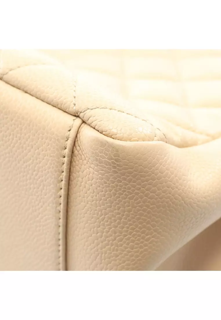 Pre-Loved Chanel matelasse grand shopping GST chain shoulder bag chain tote bag Caviar skin beige silver hardware