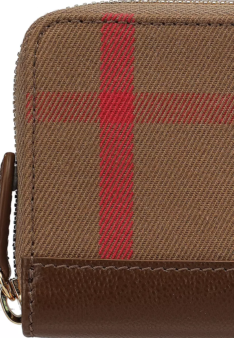 Burberry wallet zip around online
