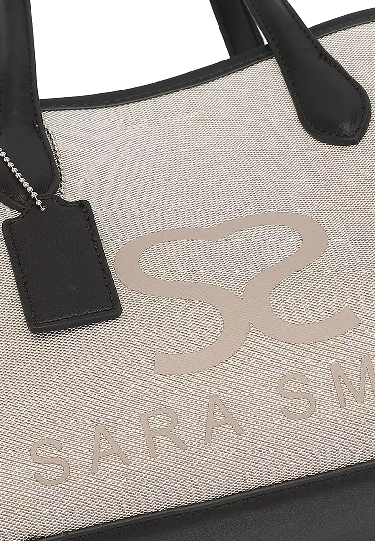 Women's Logo Top Handle Bag / Sling Bag / Crossbody Bag (Tas Selempang / Tas Tangan) - Hitam