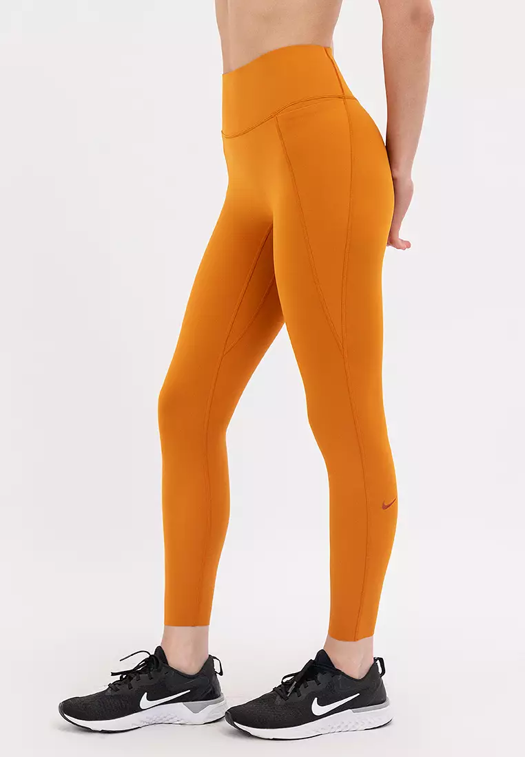 Universa Medium-Support High-Waisted 7/8 Leggings with Pockets