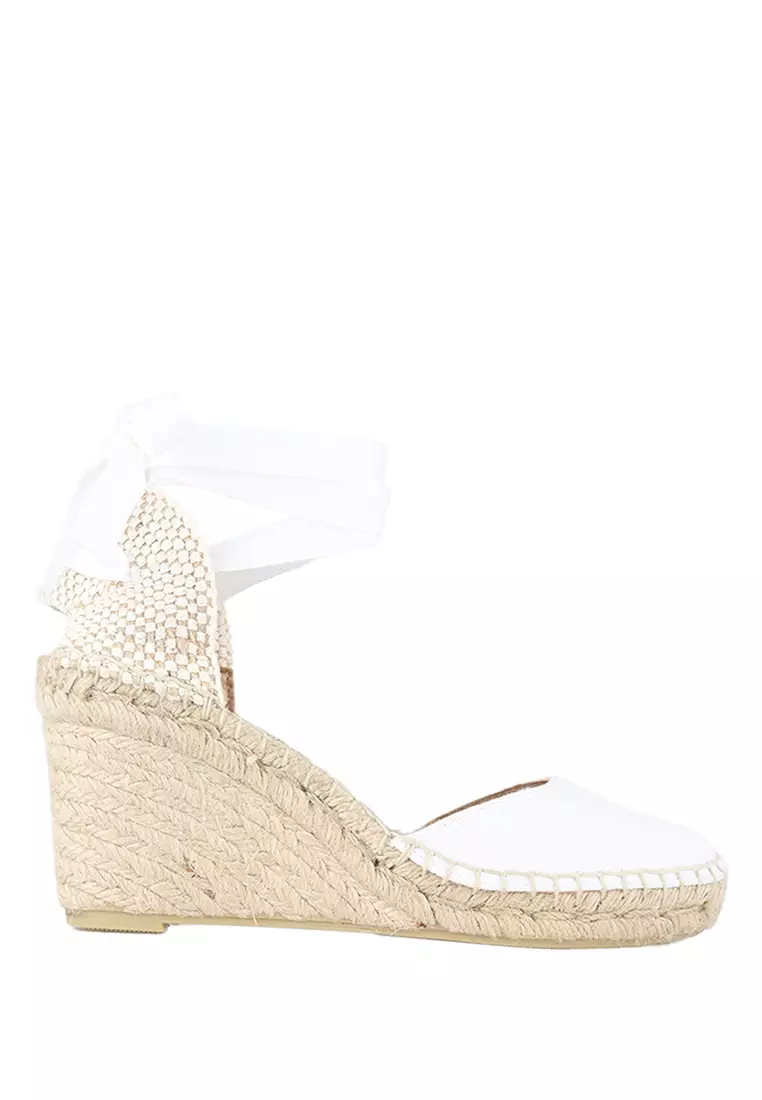 Discount on Espadril  shoes - SKU: Capri Closed Toe Shell