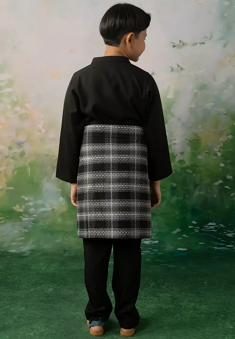 Farid Baju Melayu Set with Sampin