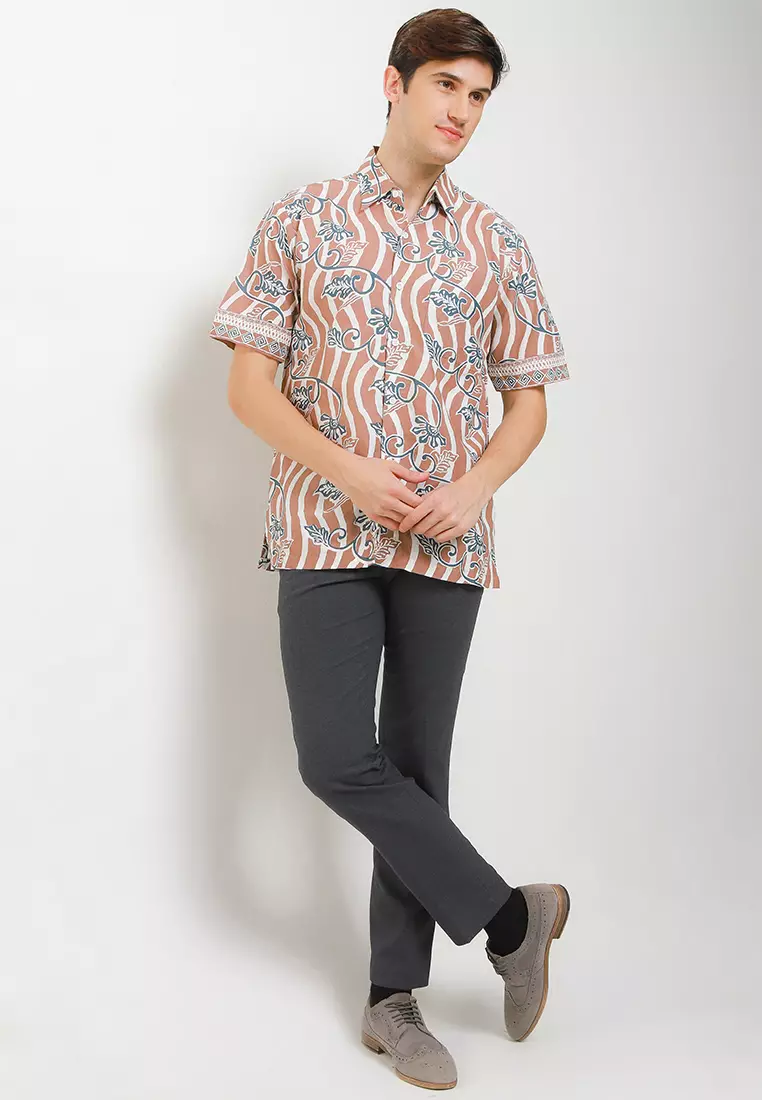 Charemon Kemeja Batik Premium Pria Casual Modern Lengan Pendek