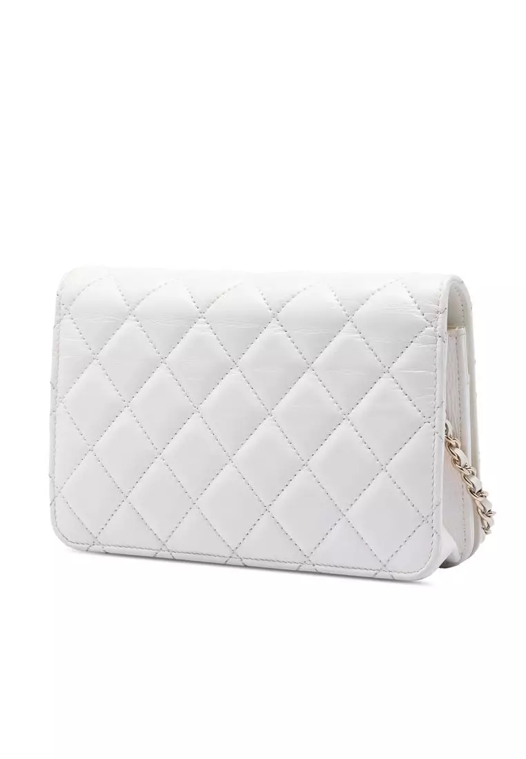 Pre-Loved Chanel Cc Crinkled Chevron Calfskin Wallet On Chain