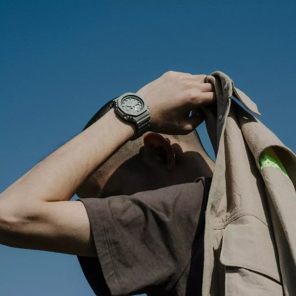 Casio G-Shock Jam Tangan Analog Digital Pria Original GA-2100NC-3ADR