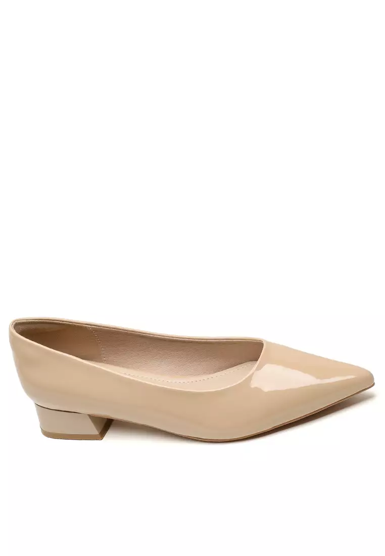 Discount on Twenty Eight Shoes  shoes - SKU: 3CM Pointed Chunky Heel Pumps WW5153-1