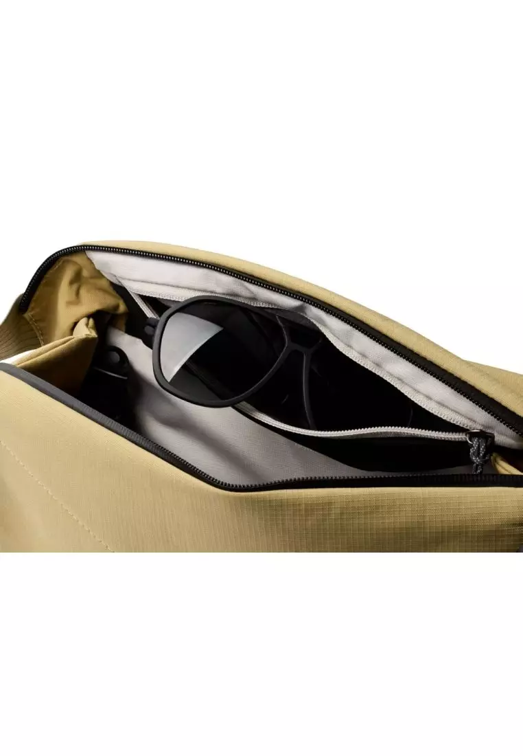 Bellroy Venture Sling 9L - Safari