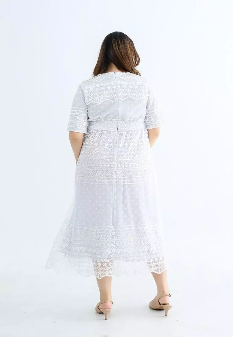 Plus Size Party Dress Scarlette Broken White