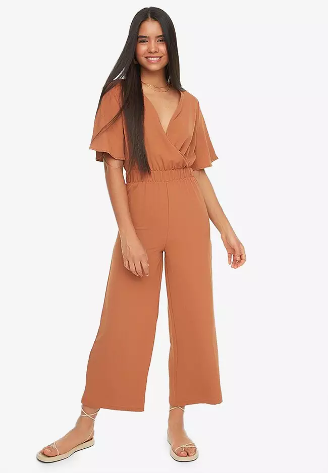 Long jumpsuit with shirt collar