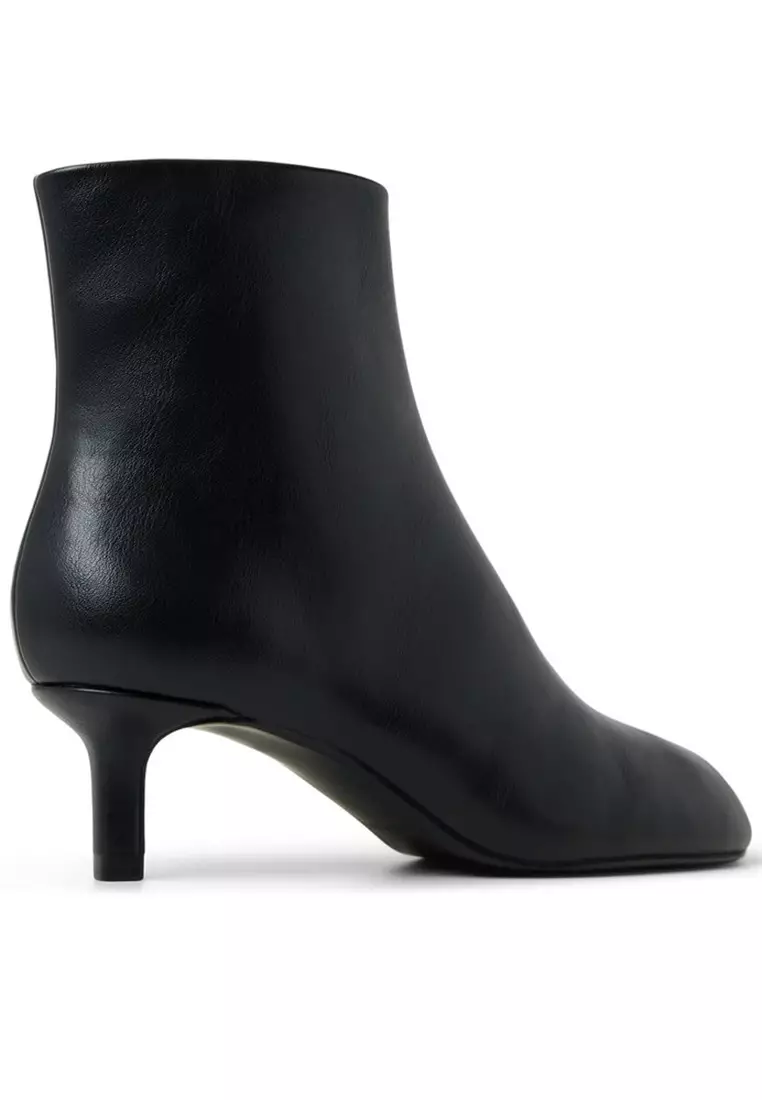 Eveii Boots