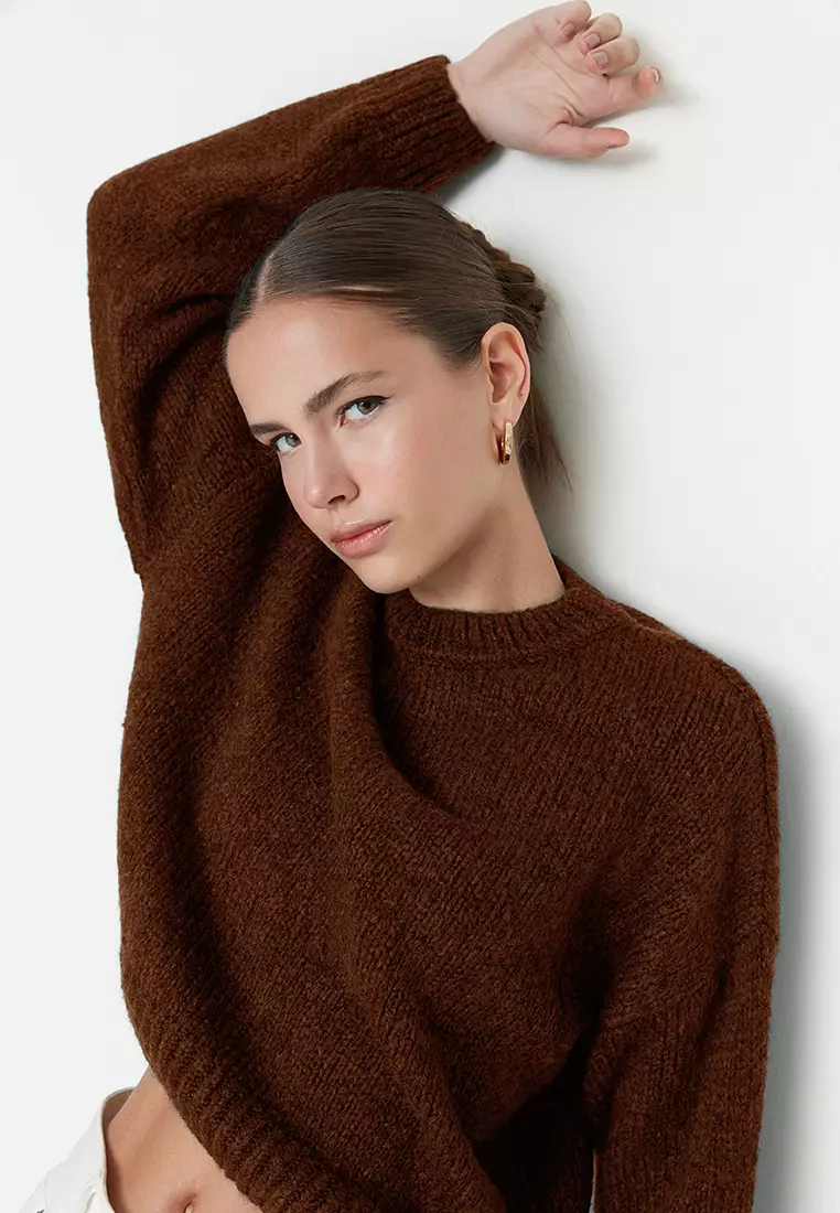 Brown Wide Fit Soft Textured Basic Knitwear Sweater