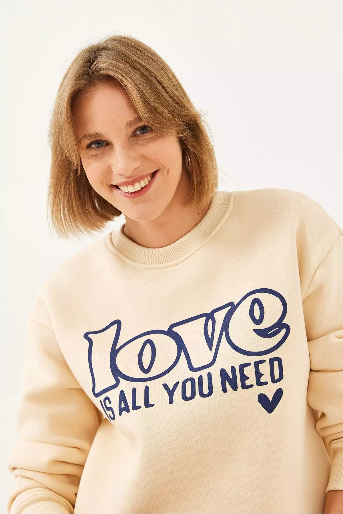 Women's Loose Cut Round Neck Sweatshirt Mbhs022 60601022