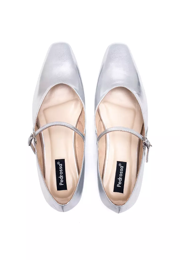 Jolie Flat Shoes in Silver