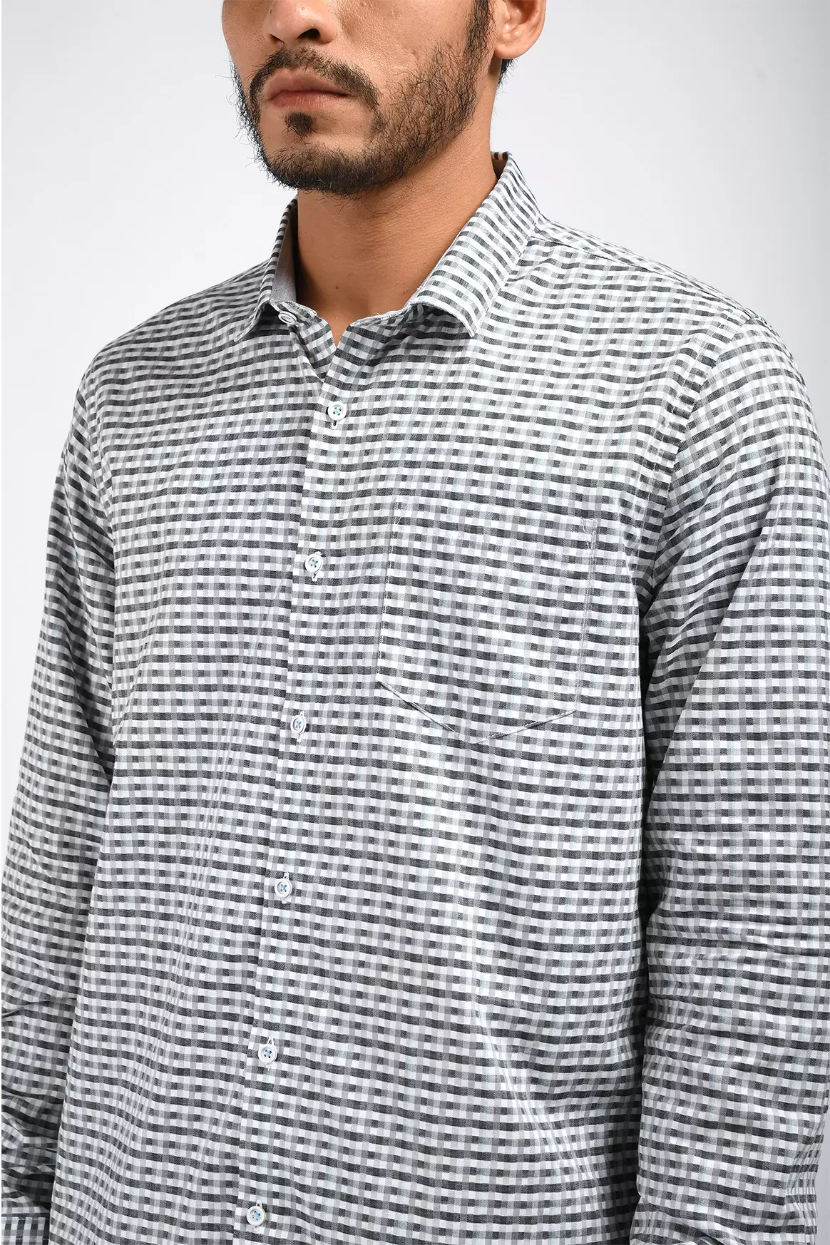 MOC Kemeja Lengan Panjang Pria QUINTON - WHITE BLACK