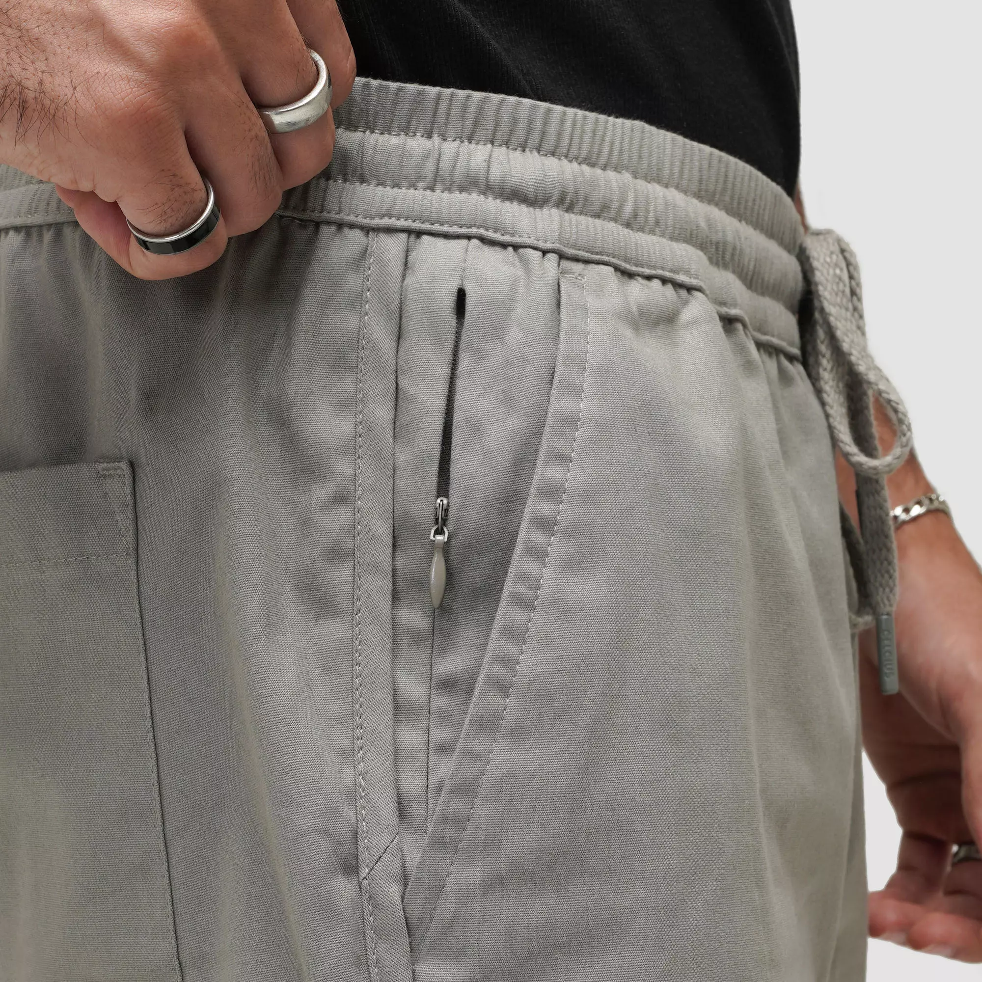 CELCIUS Drawstring Court Celana Pendek L03000649C Grey