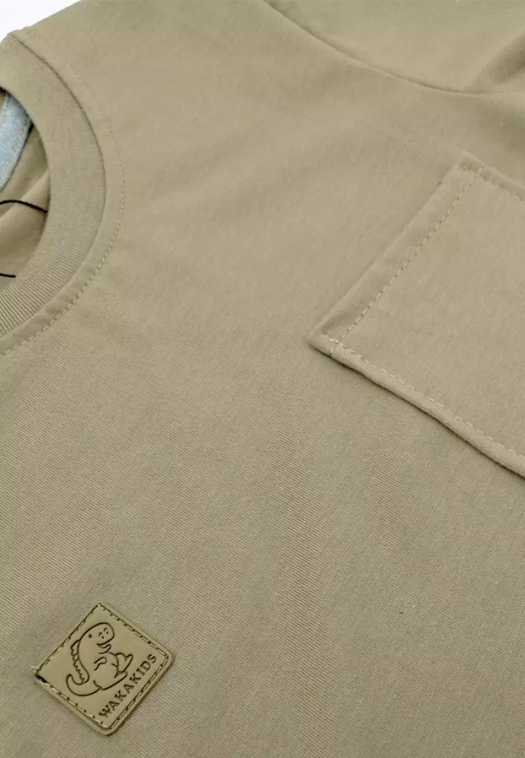 Wakakids Baju Anak Oblong Lengan Pendek Atasan Kaos Basic Tshirt Unisex Polos Logo Dino 4109 Coklat