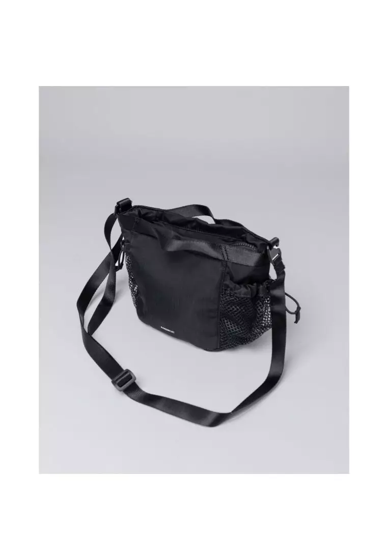 Sandqvist cross shop body bag