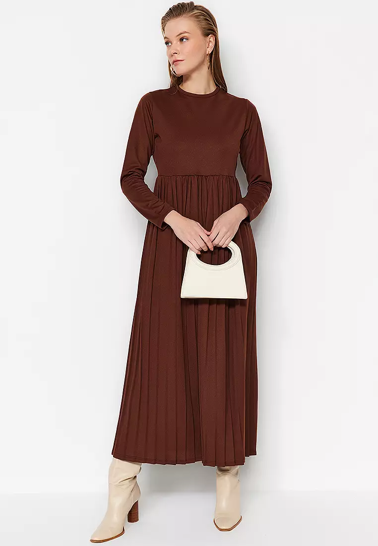 Modest Pleated Maxi Dress