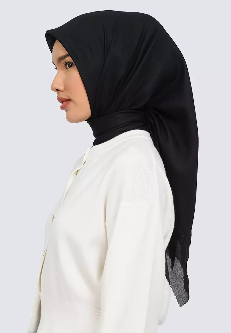 Embroidery Flower Scarves Black