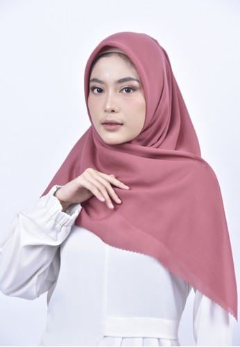My Daily Hijab brown Hijab Square Haikon Lasercut Taupe 2973EAA1B6BE23GS_1