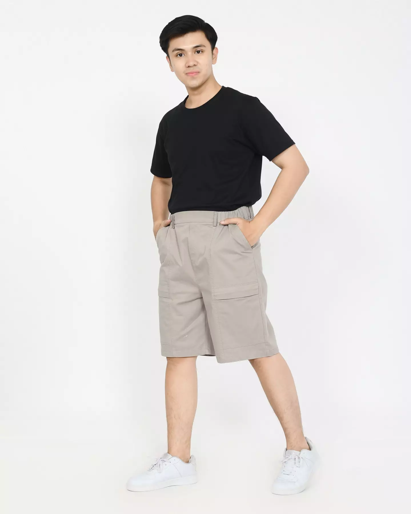 Gio Man Plain Shorts With Pockets