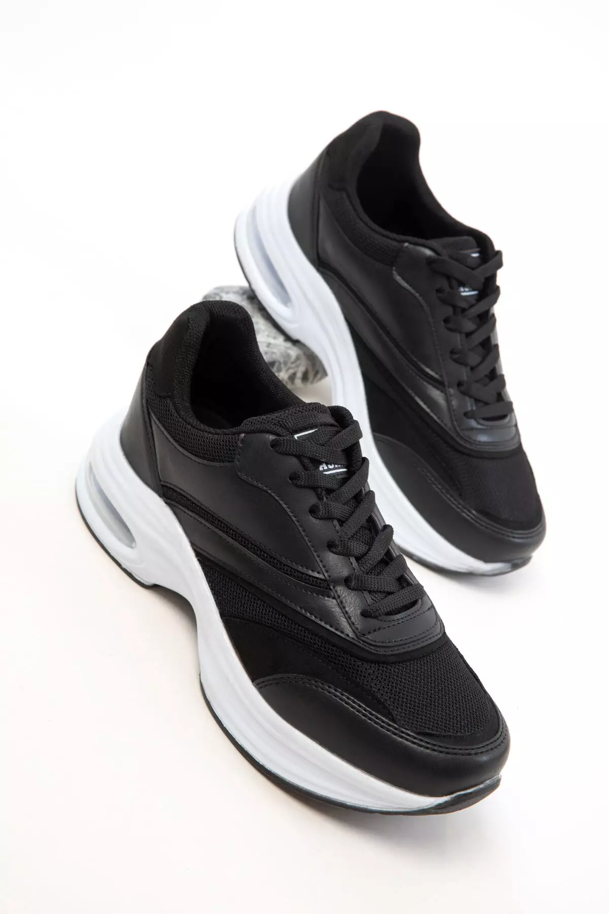 Black Women's Sneaker 20763