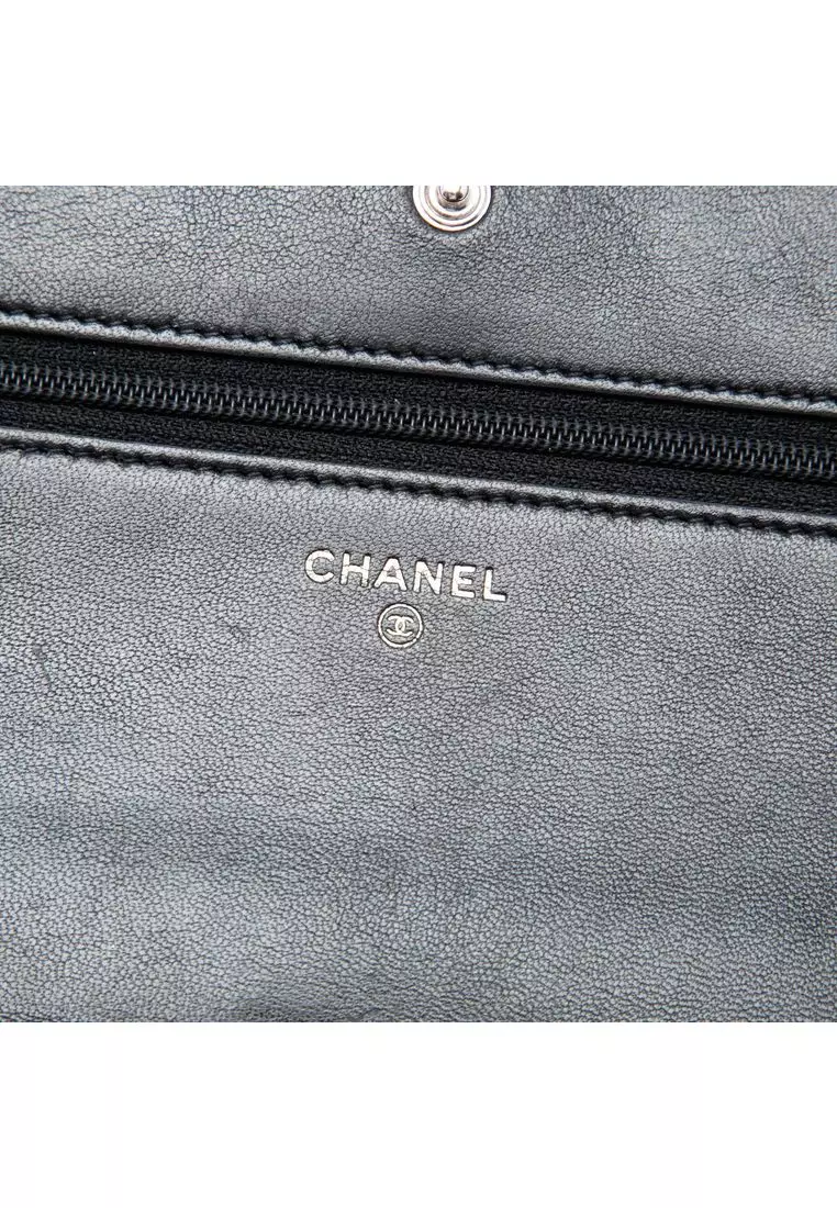 Pre-Loved Chanel Cc Embossed Lambskin Wallet On Chain