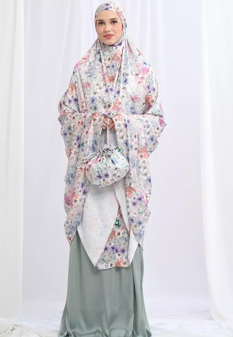 Arabela Anggun Maxi Mukena