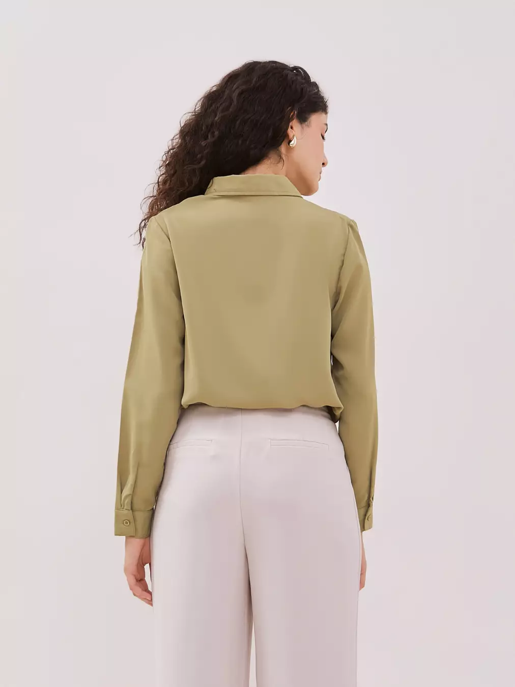Urban Exchange Gisel Green Blouse - Atasan Blouse Kasual Lengan Panjang Warna Green