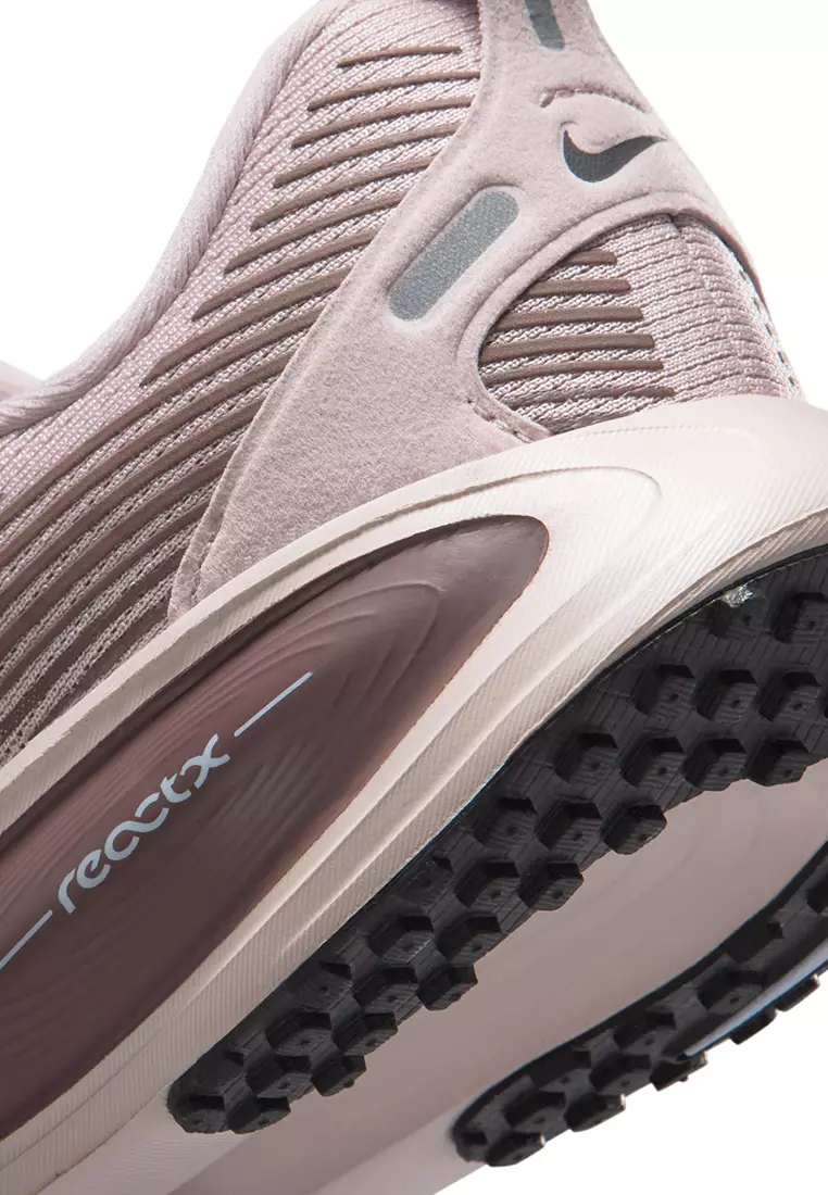 Nike Vomero 18