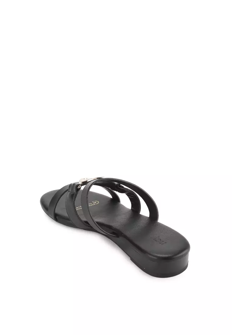 Aleyah J2472-1 Casual Sandal Black