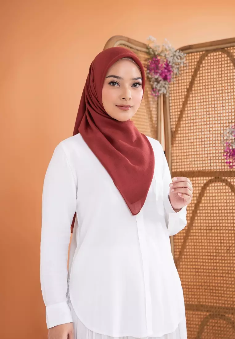 ZM Zaskia Mecca - Sadi Burn Hijab Kerudung Segi Empat