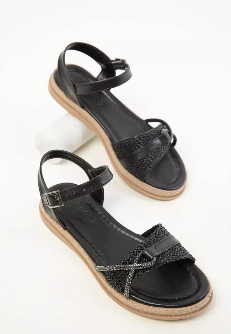 Black-Wicker Women's Sandals 20393