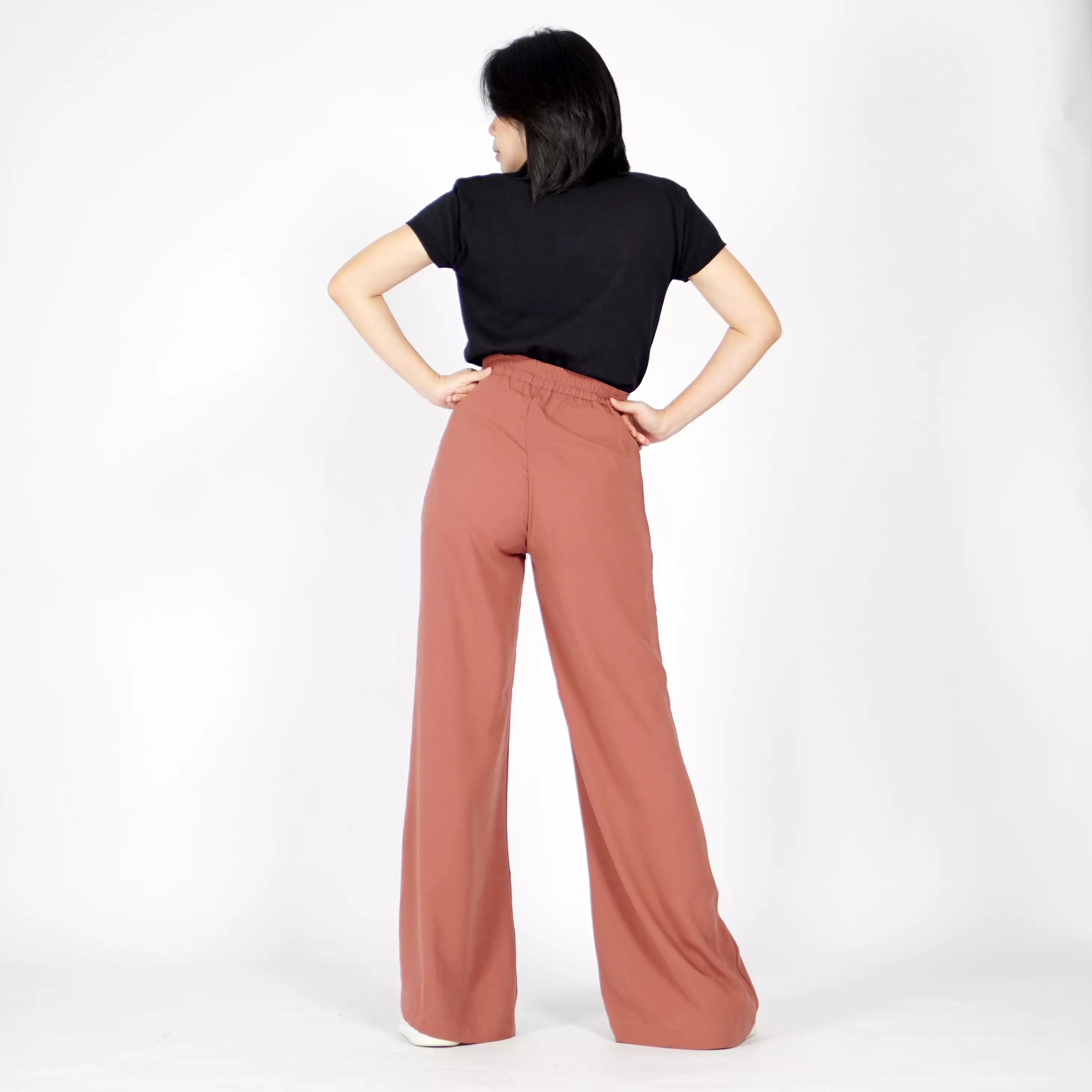  ADELINE Celana Cutbray Wanita Celana Panjang Wanita Highwaist Cullote Pants - Blush Pink