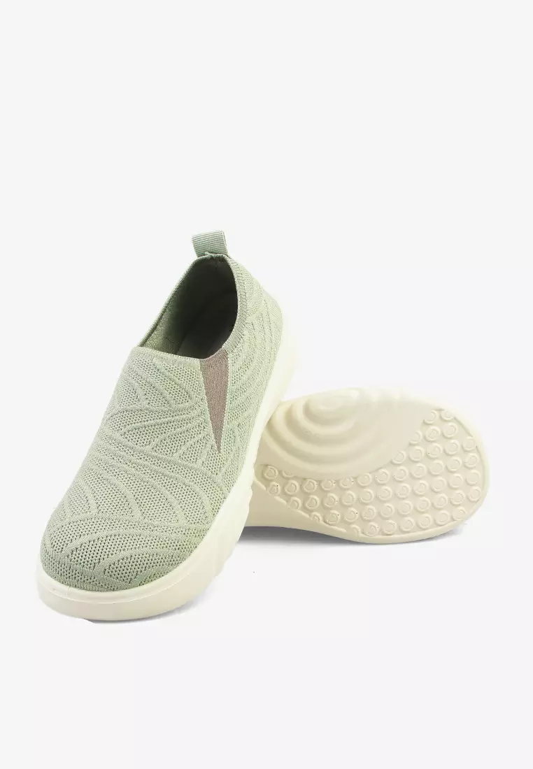 Sepatu Slip on Knit Wanita L.Lena