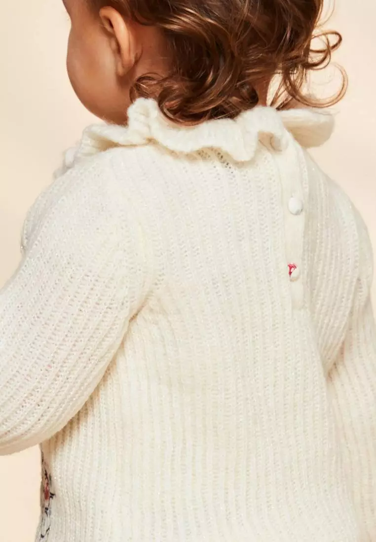 Ecru sweater with emboridery