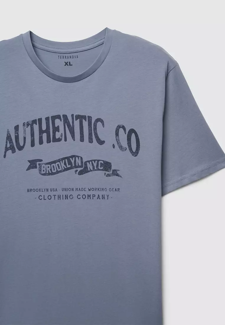 Man Short-Sleeved T-Shirt