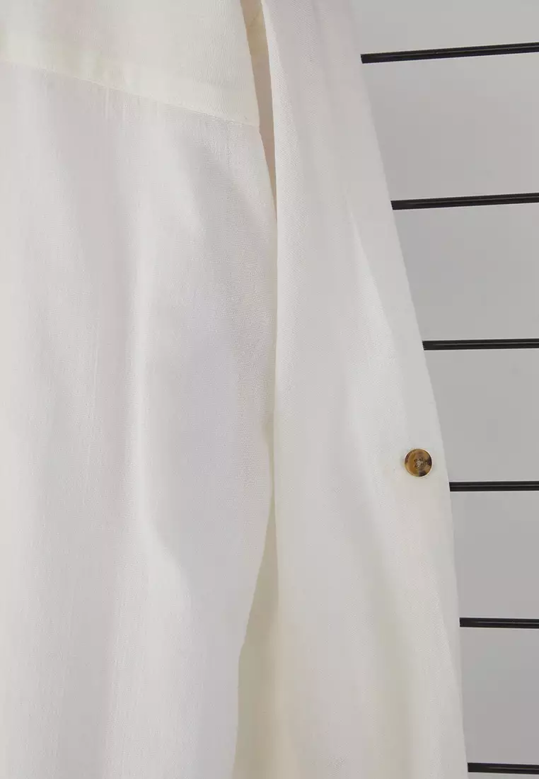White Regular Fit Epaulette Wrinkled Effect Linen Look Plus Size Shirt TMNSS25AX00002