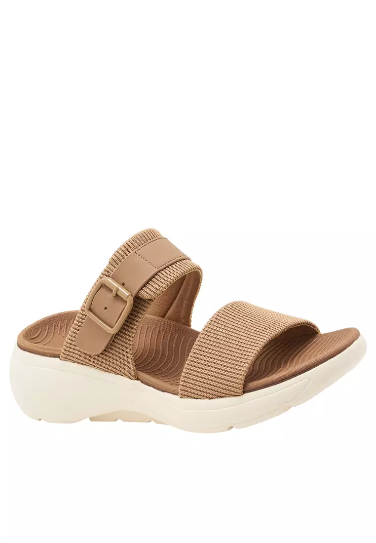 Discount on Twenty Eight Shoes  shoes - SKU: 5cm Needle Buckle Strap Wedge Sandals Alm398-4