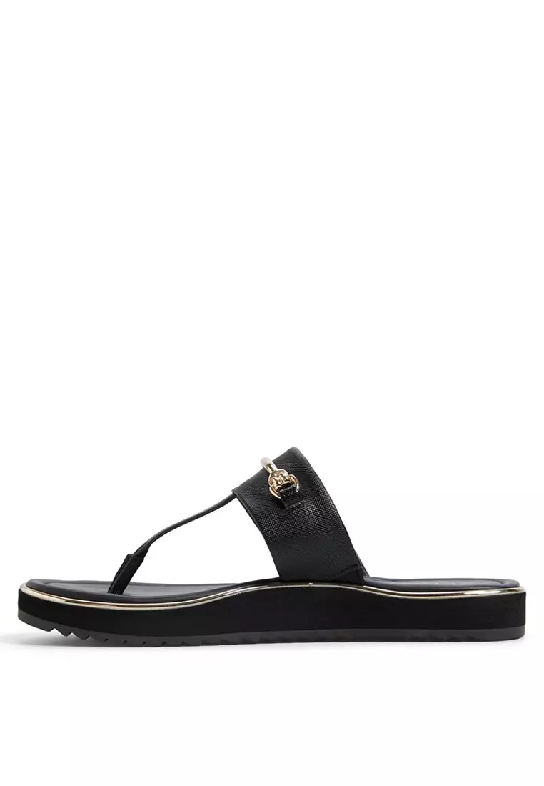 Lobredanten T-Strap Sandals