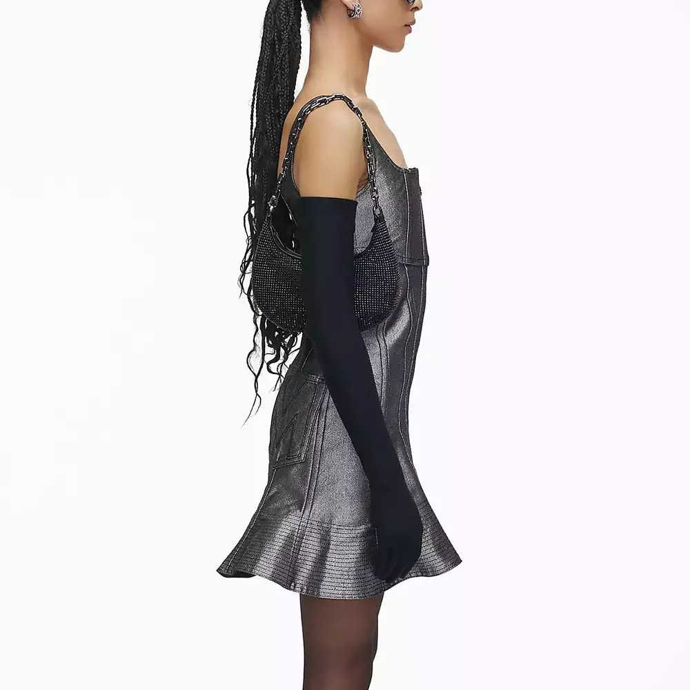 The Rhinestone Small Curve Bag Crystal Black