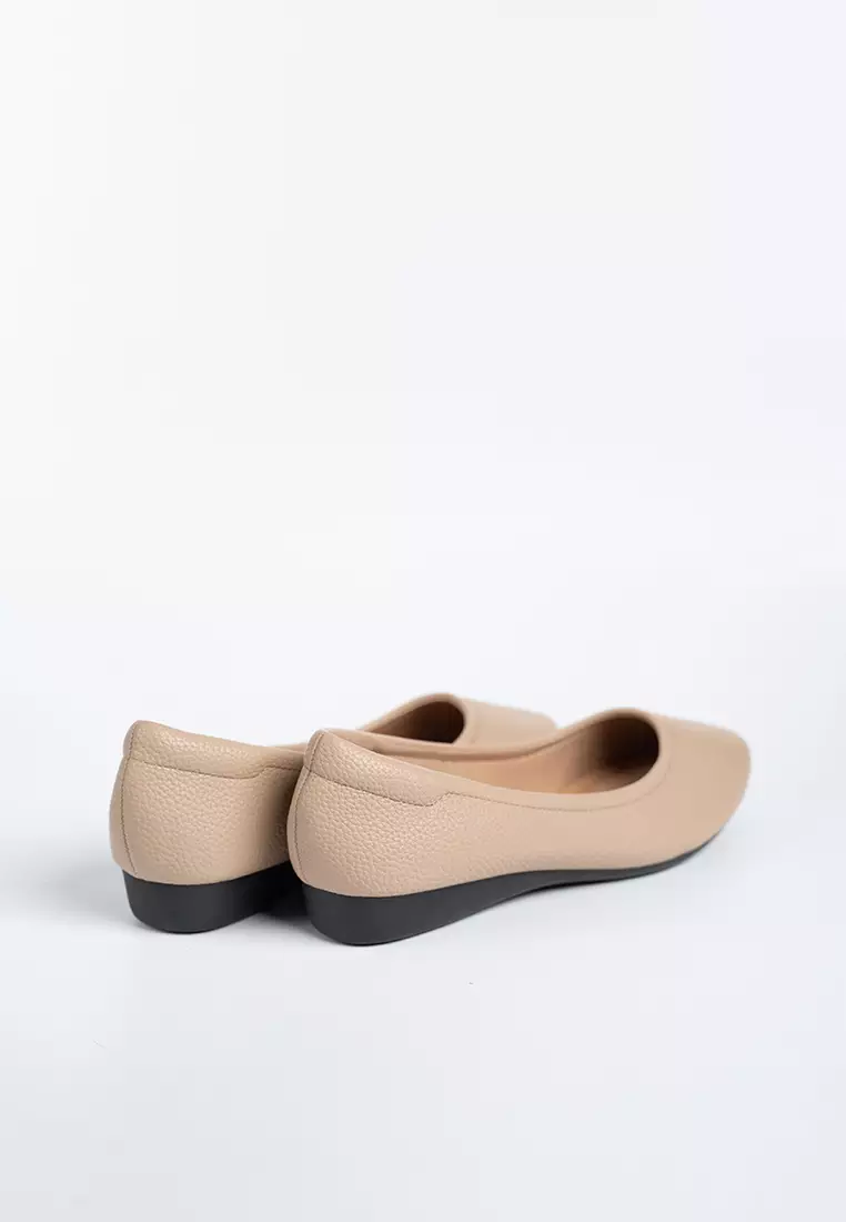 Benny Action Leather Flats