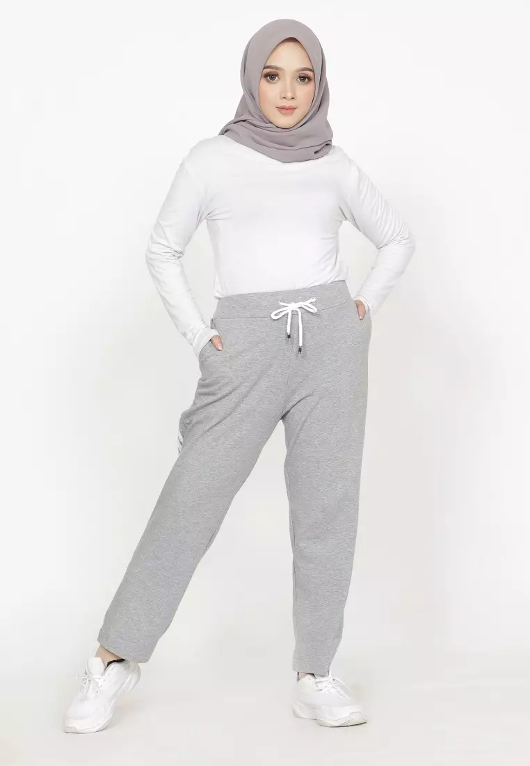 Joan Basic Sweatpants - Celana Training Olahraga Wanita