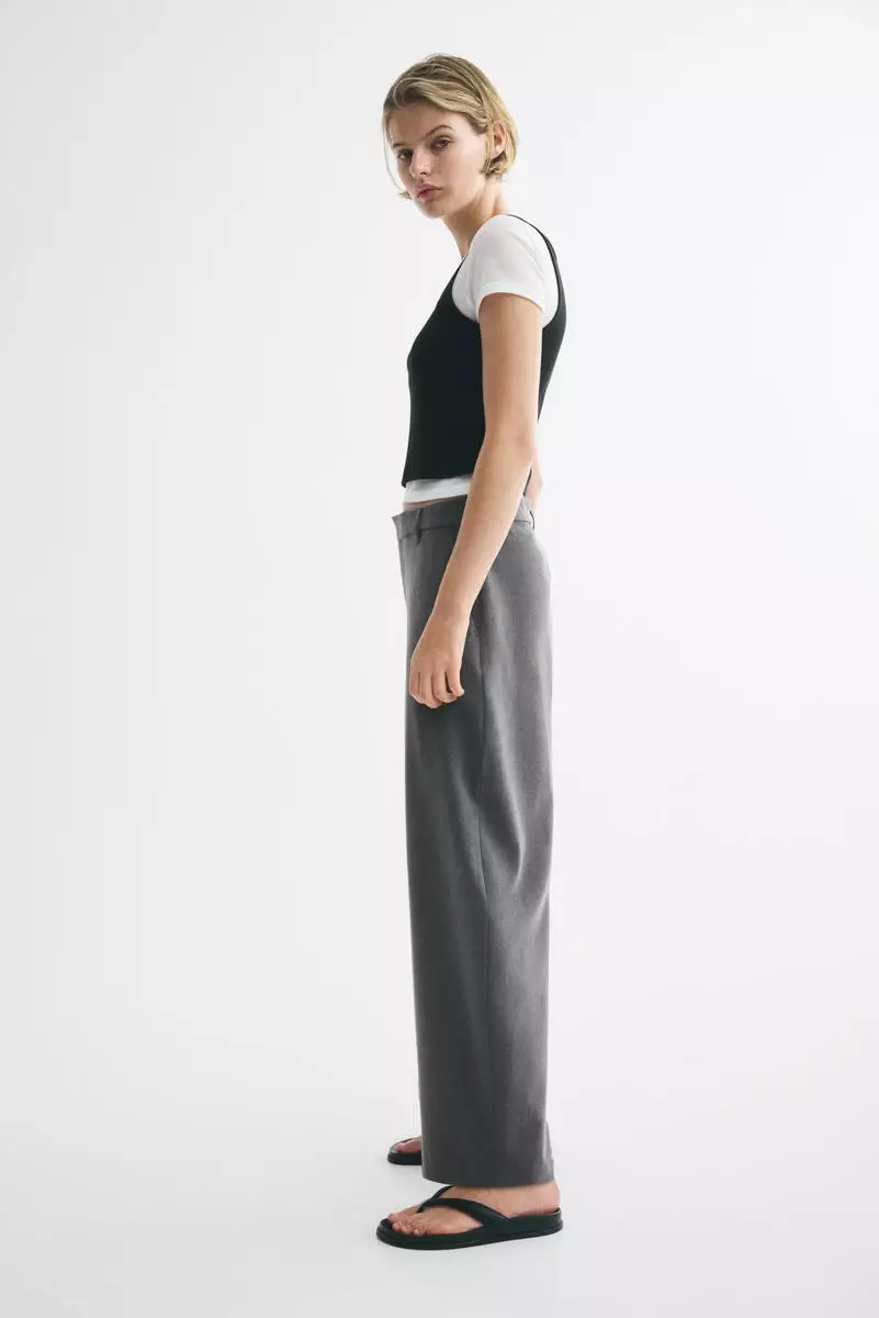 Tailored barrel trousers